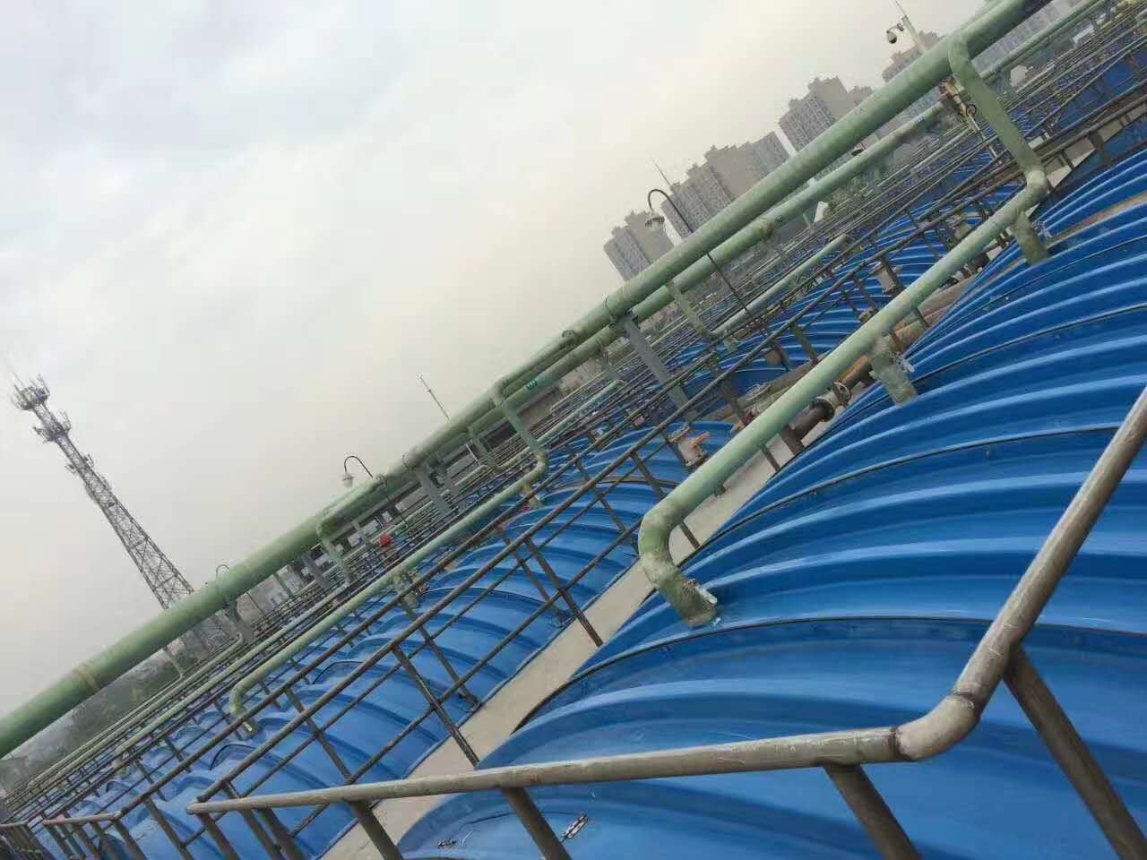 污水池玻璃鋼蓋板集氣罩@玻璃鋼污水池蓋板在技術(shù)創(chuàng)新上滿足大跨度池